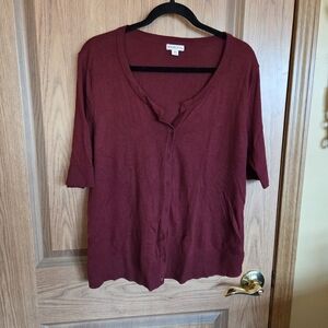 Merona/Target short sleeve button up lightweight cardigin in Burgandy size XXL